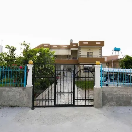بيت ضيافة Agolli